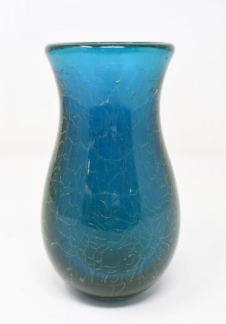 1976 Charles Lotton Blue Crackle Art Glass Vase: 1976 Charles Lotton Blue Crackle Art Glass Vase. It is signed and dated and measures 5.5" tall.