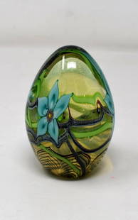 Vintage Orient & Flume Egg Paperweight: Vintage Orient & Flume Egg Shaped Paperweight with Flowers, measures 3.5" tall