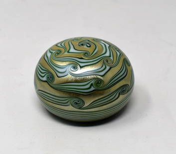 1983 Zephyr Studios Paperweight King Tut: 1983 Zephyr Studios Art Glass Paperweight, King Tut Pattern, 3" in diameter