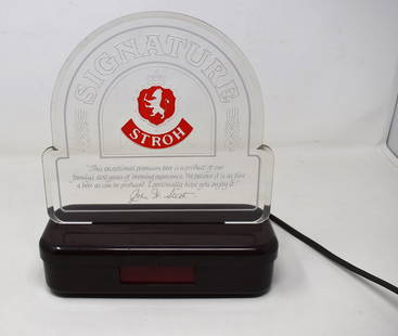Vintage Strohs Beer Light Clock Cash Register Topper: Vintage Strohs Signature Beer Light/Clock, measures 9" x 11.5", working
