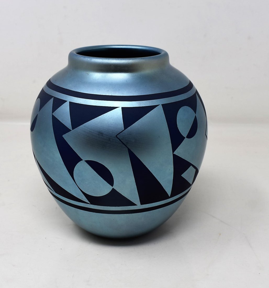 Gorgeous Correia Blue Luster Art Glass Vase: Stunning Correia Limited Edition Blue Lustre Art Glass Vase, signed and numbered 1/200, 6" tall