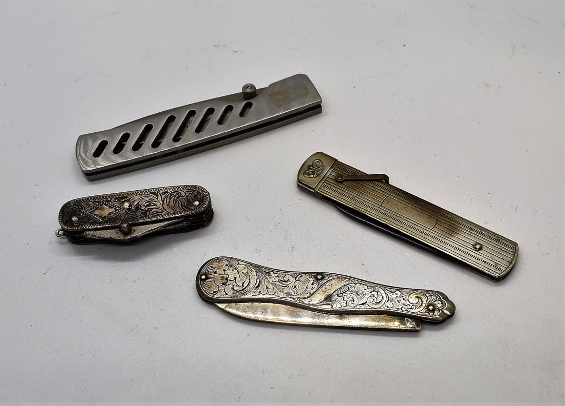 Group of 4 Vintage Pocket Knives: Lot of 4 Vintage Pocket Knives