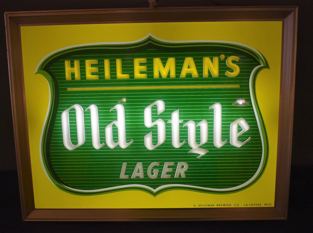1940s Heilman's Old Style Lager Light Bar Sign (1 of 5)