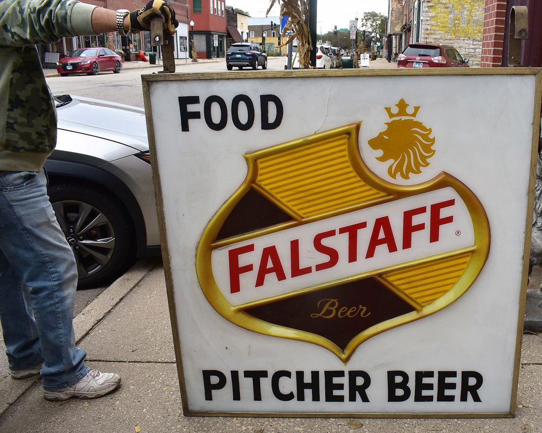 Vintage LARGE Outdoor Hanging Falstaff Beer Bar Sign (1 of 8)
