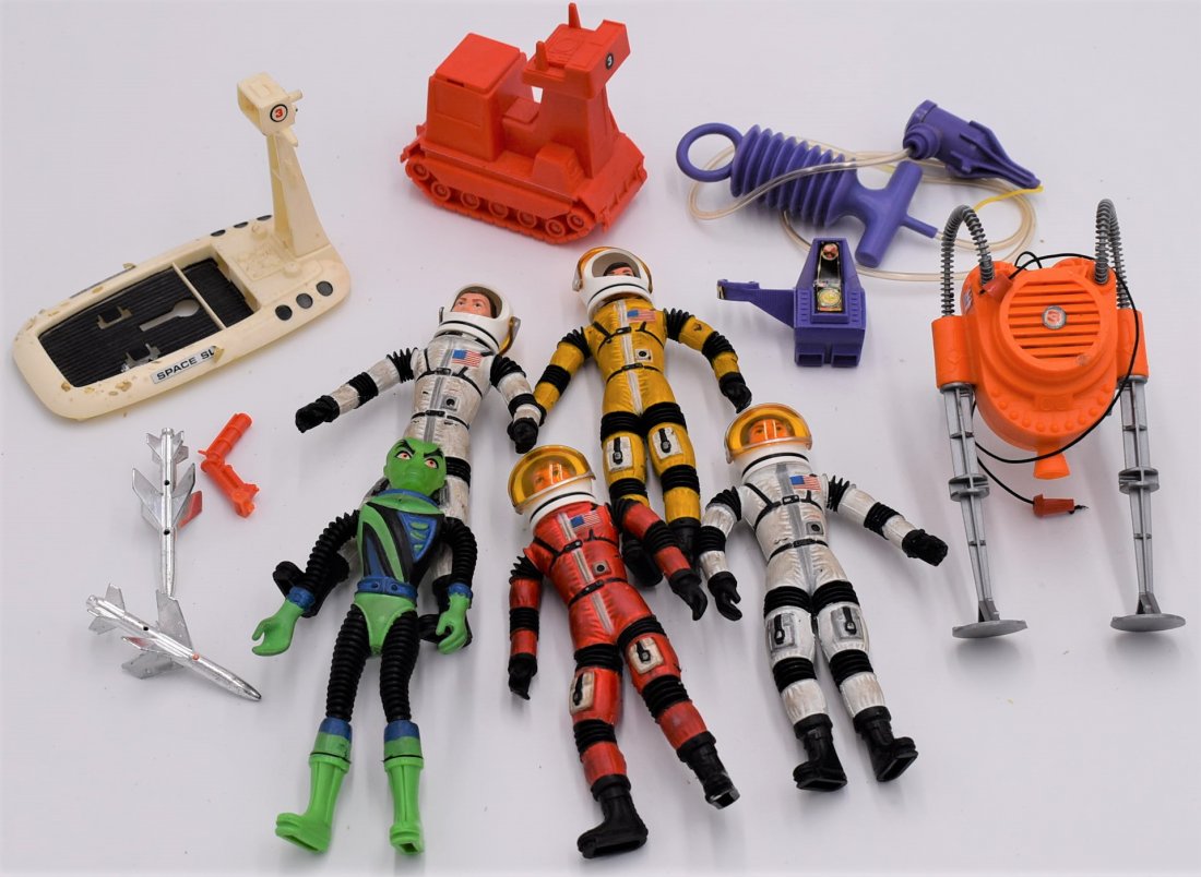 Major Matt Mason Lot of figures and accessories (1 of 6)