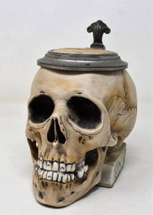 Bohne 1/4 Liter Skull Character Beer Stein: Minty 1/4 liter Ernst Bohne & Sohne Skull Character Beer Stein. No chips or cracks.