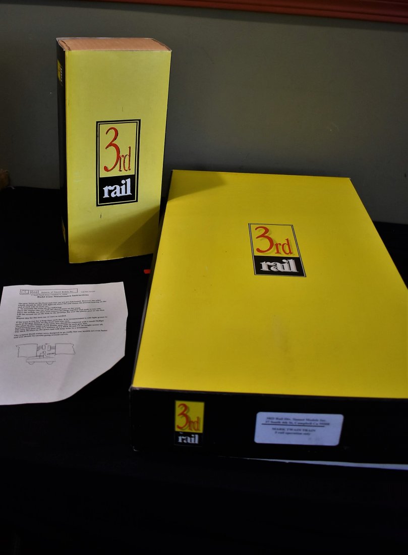 3rd Rail O Scale Mark Twain Zephyr BN Set (1 of 14)