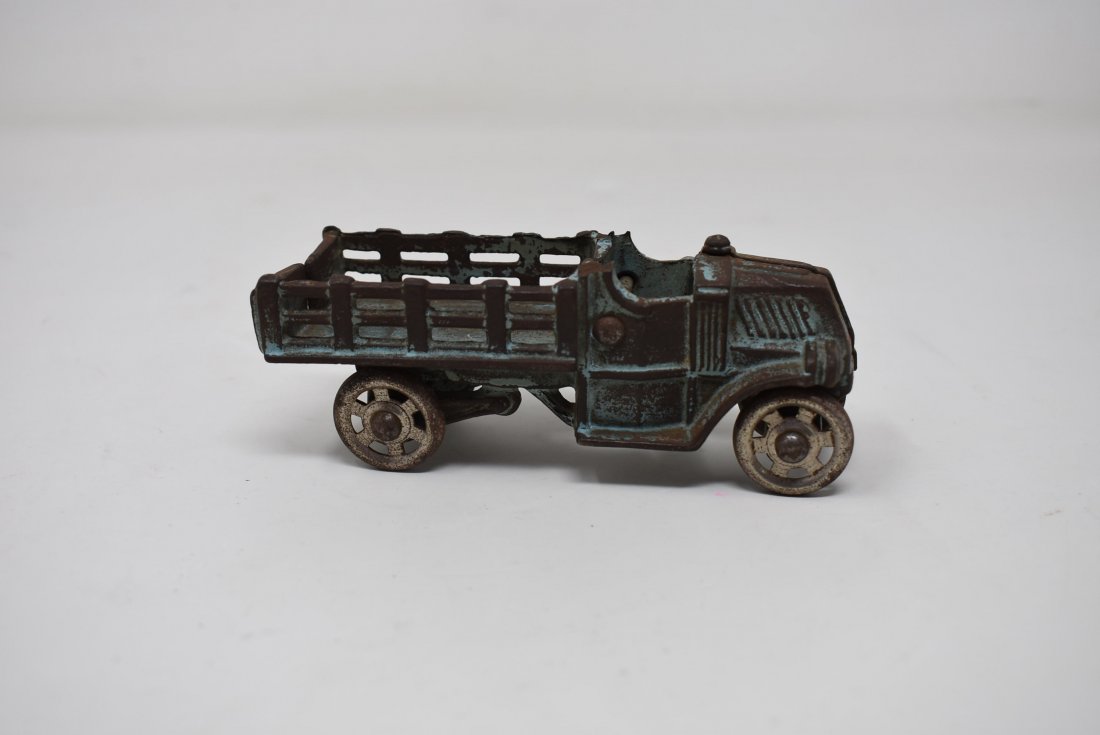 Vintage Arcade Metal Stake Truck: Vintage Arcade Metal 5" Stake Truck