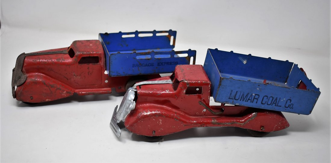 Lot of 2 Vintage Marx Tin Trucks (1 of 6)