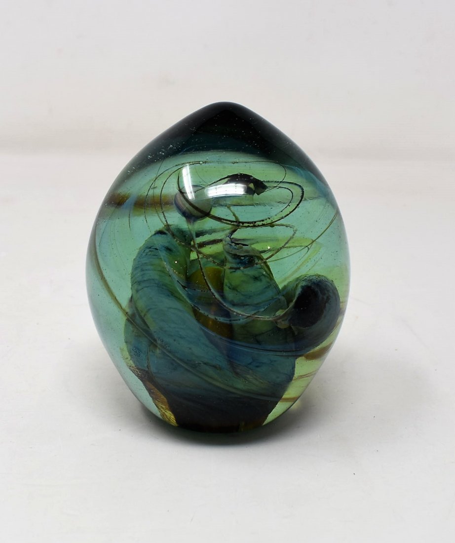 Kent Ipsen 1968 Art Glass Paperweight: Kent Ipsen 1968 Paperweight, 4" tall, signed and dated