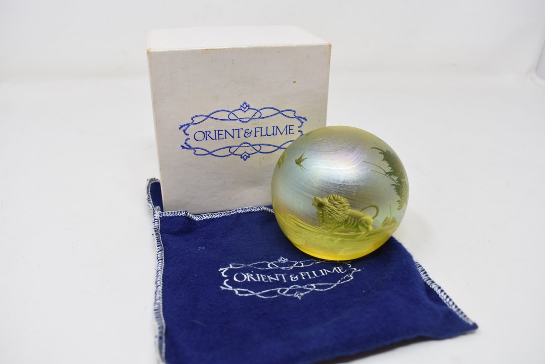 Orient & Flume Art Glass Paperweight with Box (1 of 6)