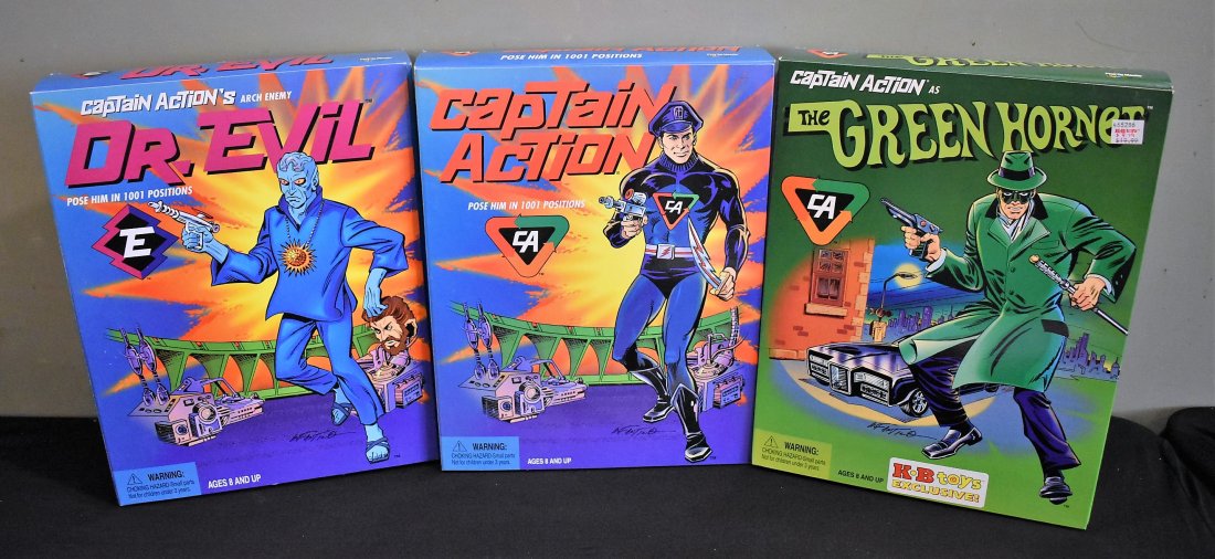 3 Playing Mantis Figures NEW IN BOX (1 of 5)