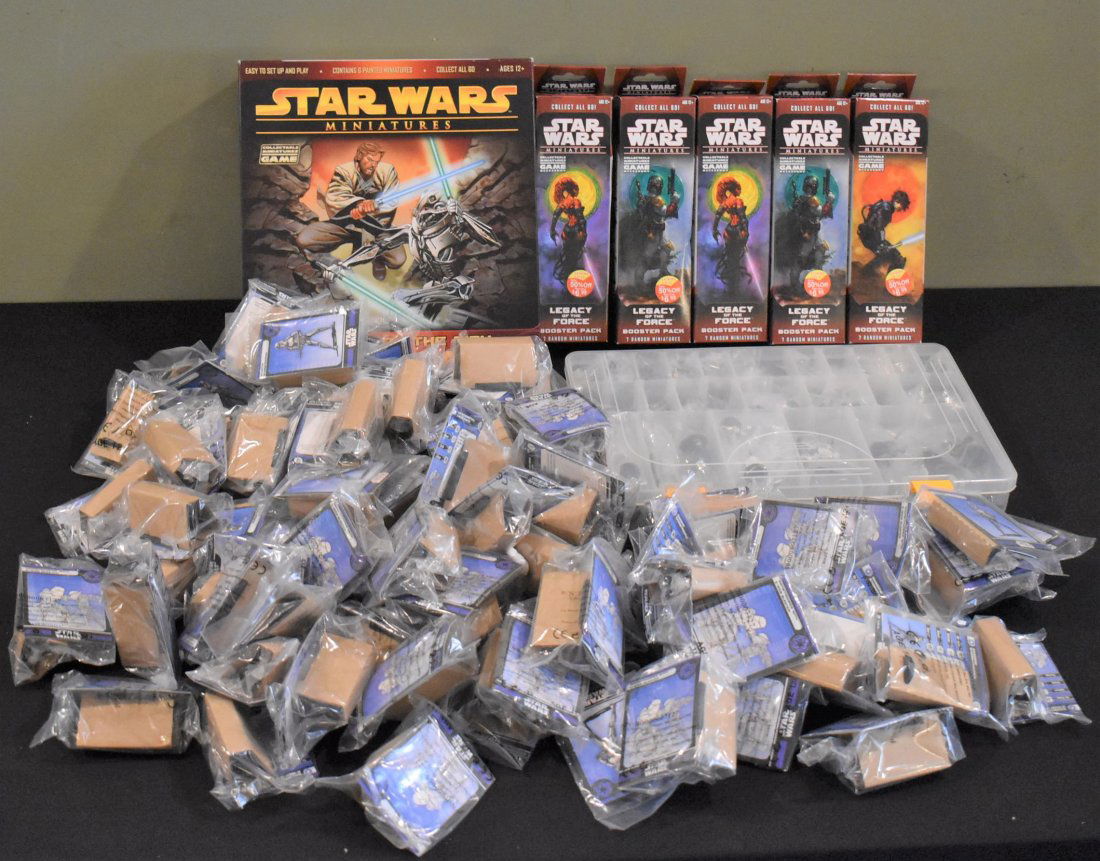 Lot of Star Wars Miniatures RPG Game figure Lot (1 of 9)