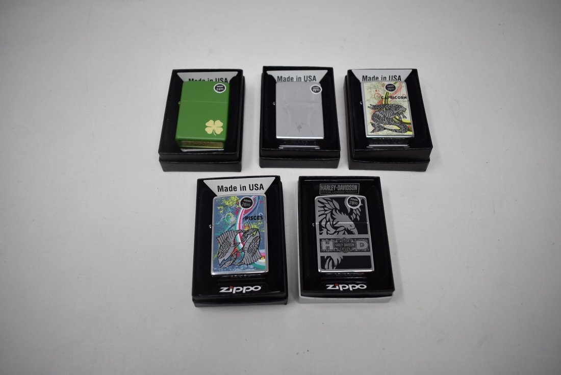 5 NEW IN BOX Zippo LIghters (1 of 3)