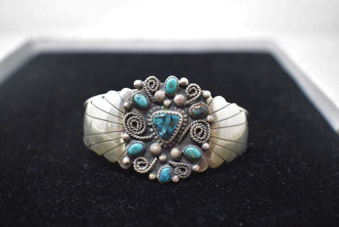 Large Native American Sterling Silver & Turquoise Cuff Bracelet (1 of 4)