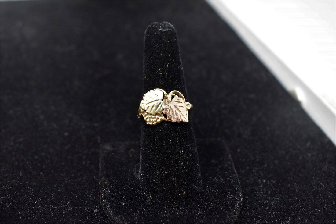 10K Tri-Color Gold Ring (1 of 2)