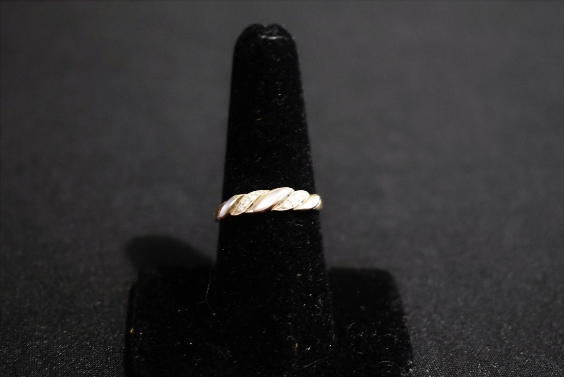 Kabana 14K Rose Gold Mother-of-Pearl Ring (1 of 3)