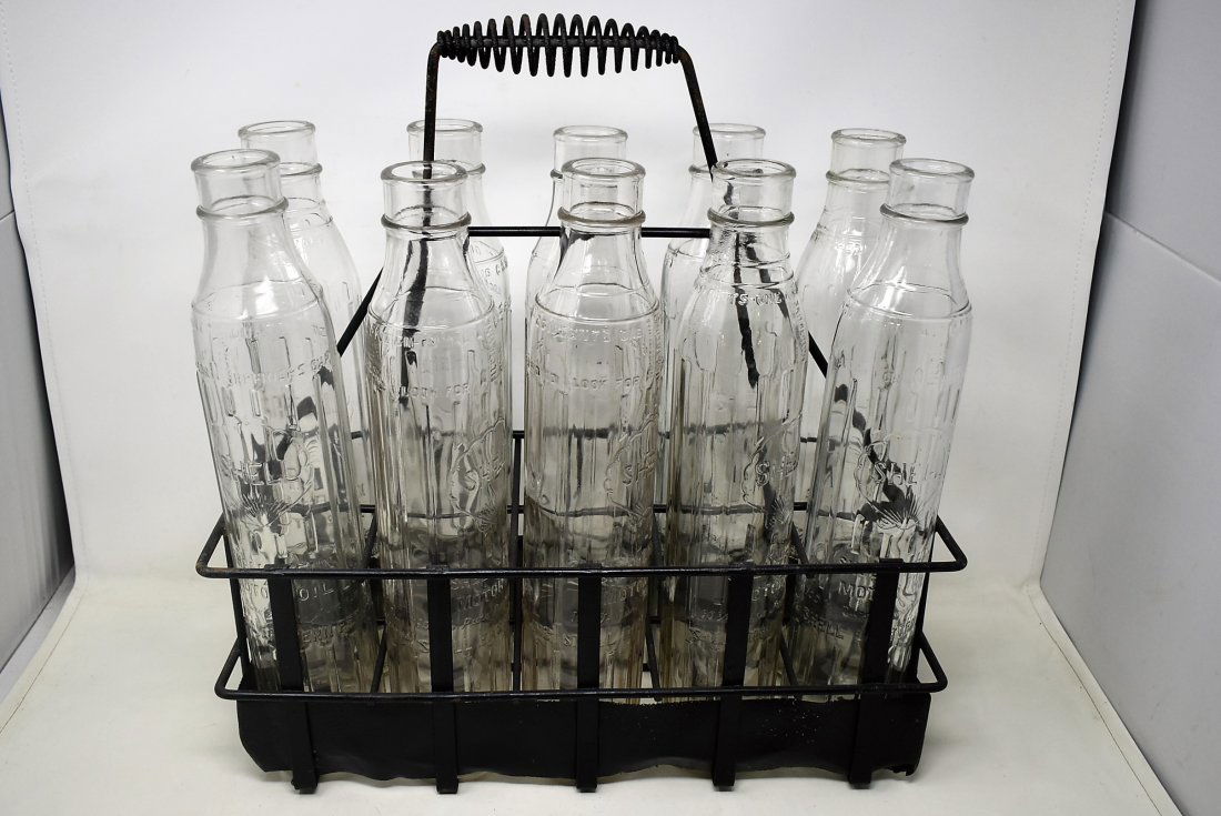 10 Antique Shell Penn Motor Oil Bottles in Caddy. Shell Petroleum and Shell Eastern (1 of 6)