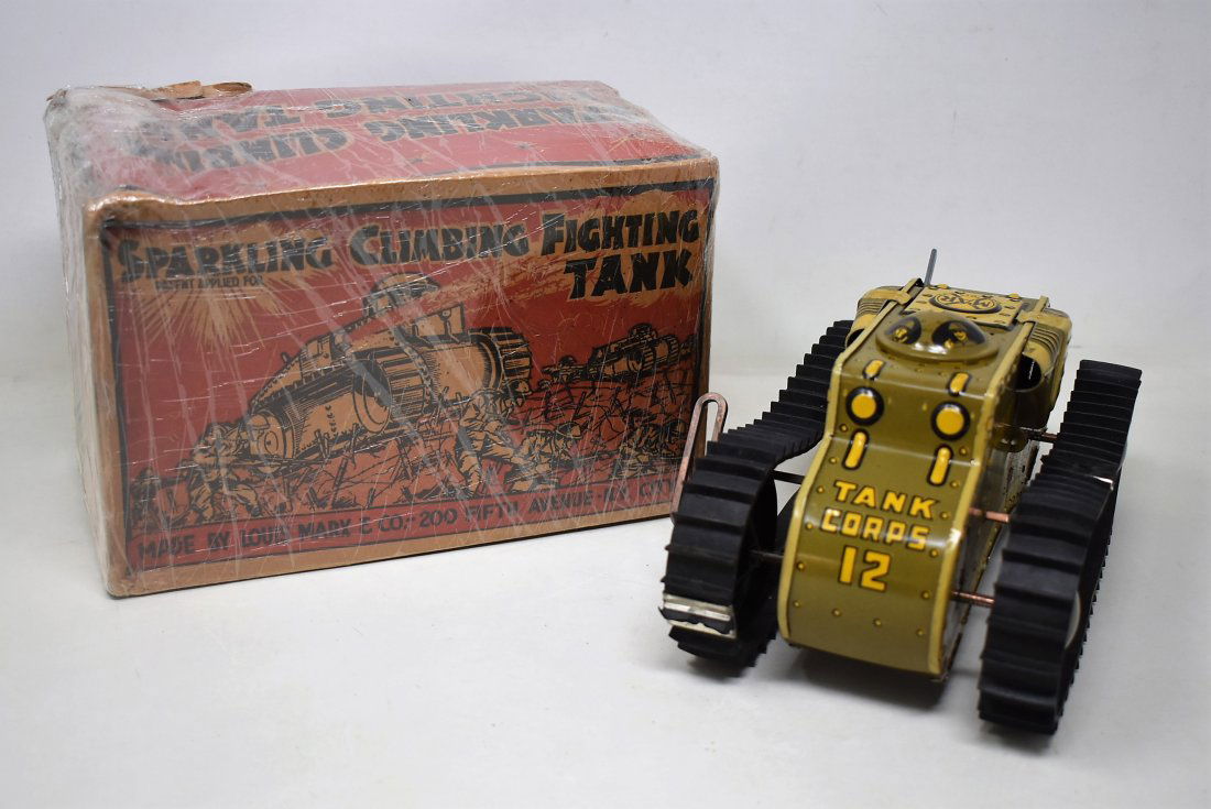 Vintage Marx Tin Wind-Up Toy "Sparkling Climbing Fighting Tank" in BOX (1 of 6)