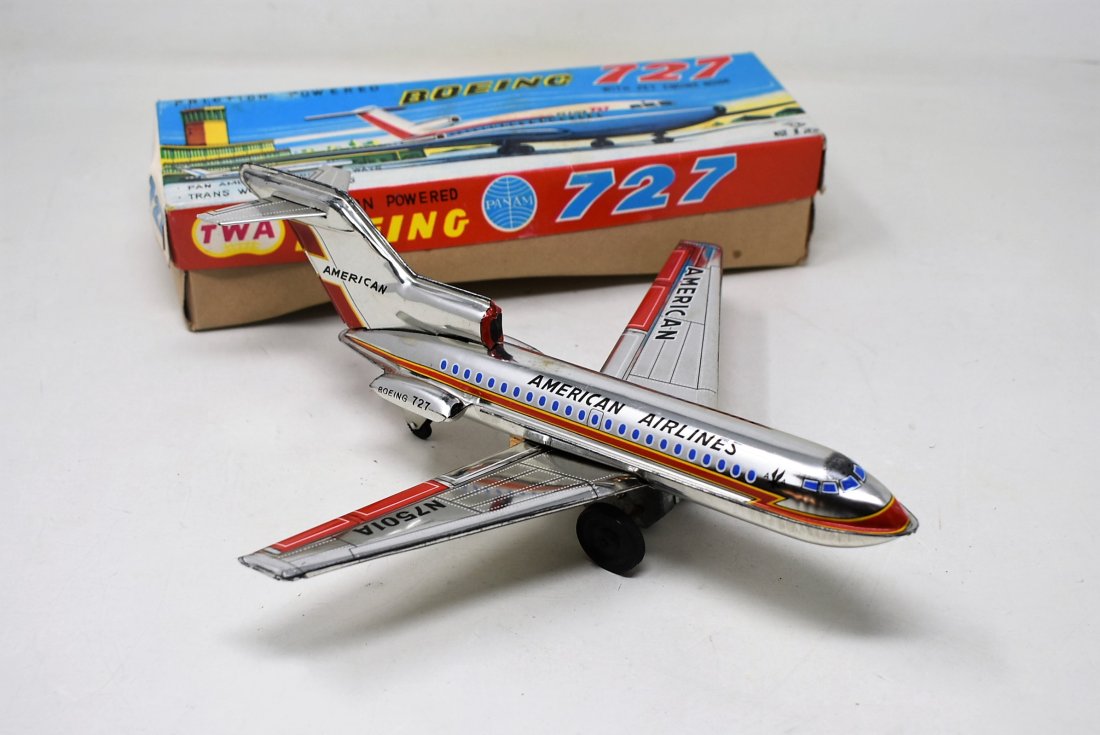 Vintage TT Japan Tin Friction AA Boeing 727 IN BOX (1 of 3)