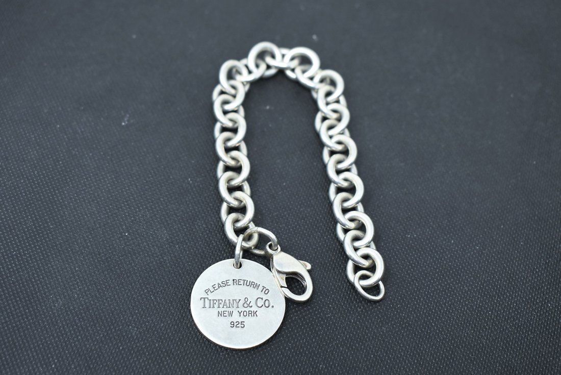 Classic Tiffany & Co. Sterling Silver Bracelet "Return to Tiffany" (1 of 1)