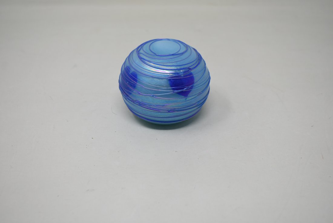 1979 Terry Crider Art Glass Paperweight Threaded Hearts (1 of 5)