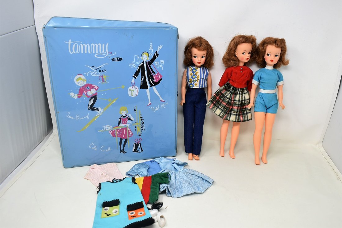 3 1962 Ideal Tammy Dolls w Case & Clothes (1 of 4)