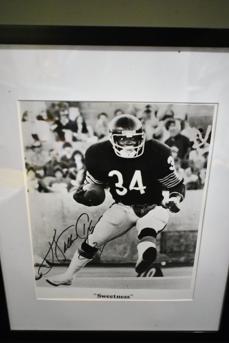 Walter Payton Autographed Photograph Chicago Bears (1 of 2)