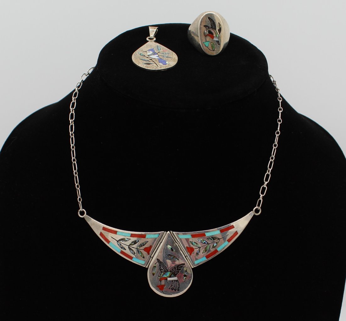 Derrick & Nichelle Edaakie ZUNI Turquoise hummingbird Necklace Ring Pendant (1 of 7)