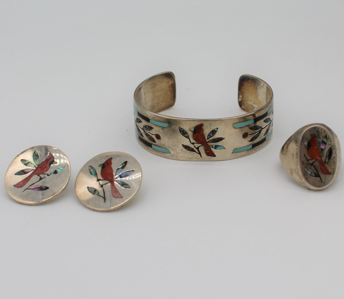 Derrick & Nichelle Edaakie ZUNI Turquoise Cardinal Bracelet Earrings Ring (1 of 7)