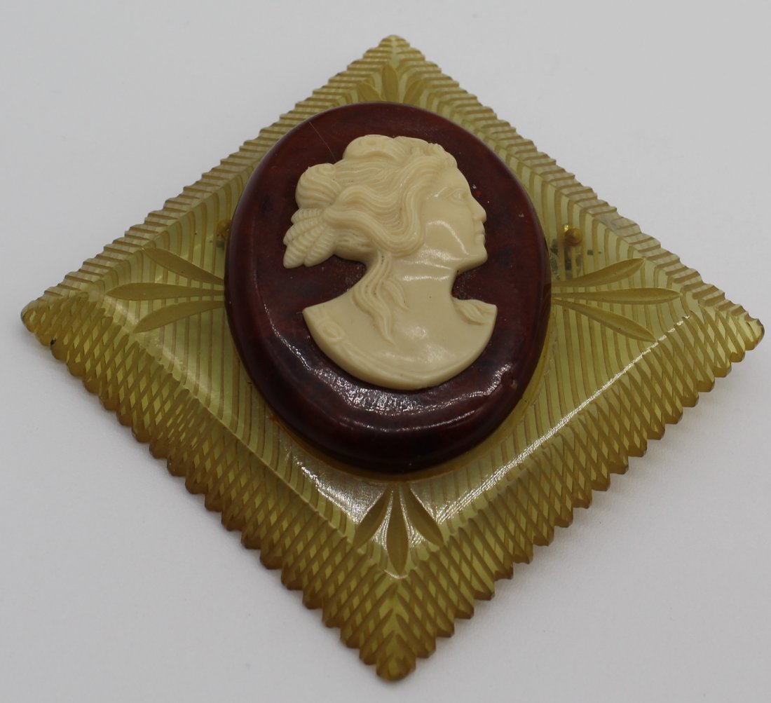 Apple Juice Bakelite Cameo Brooch Pin - partially Carved (1 of 3)