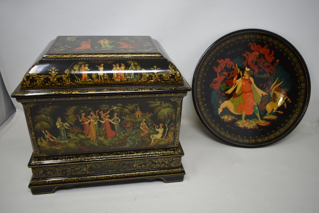 Russian Lacquer Large Box and Plate (1 of 8)