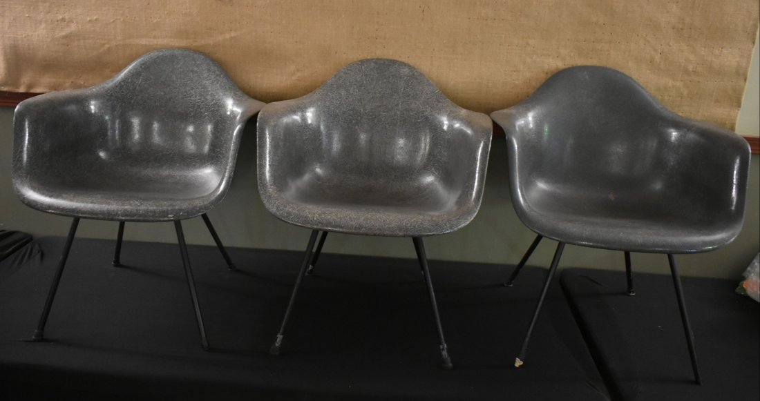 3 Vintage Herman Miller Eames Fiberglass Shell Chairs (1 of 8)