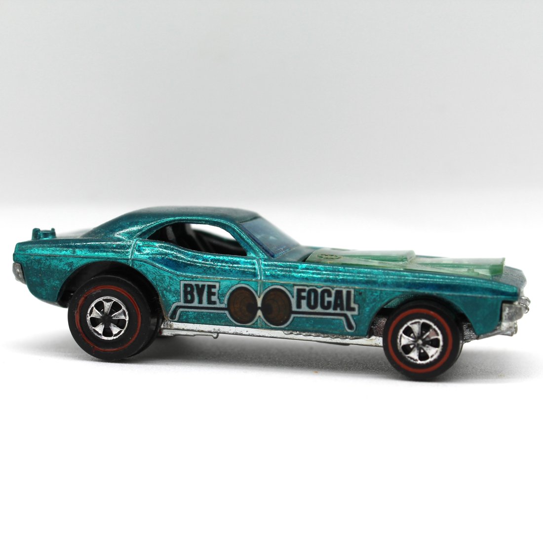 Hot Wheels Redline Bye-Focal Aqua: Hot Wheels Redline Bye-Focal Aqua -In Great Shape, Nice Paint, Top is Nice - please see the pictures - car is marked Hong Kong
