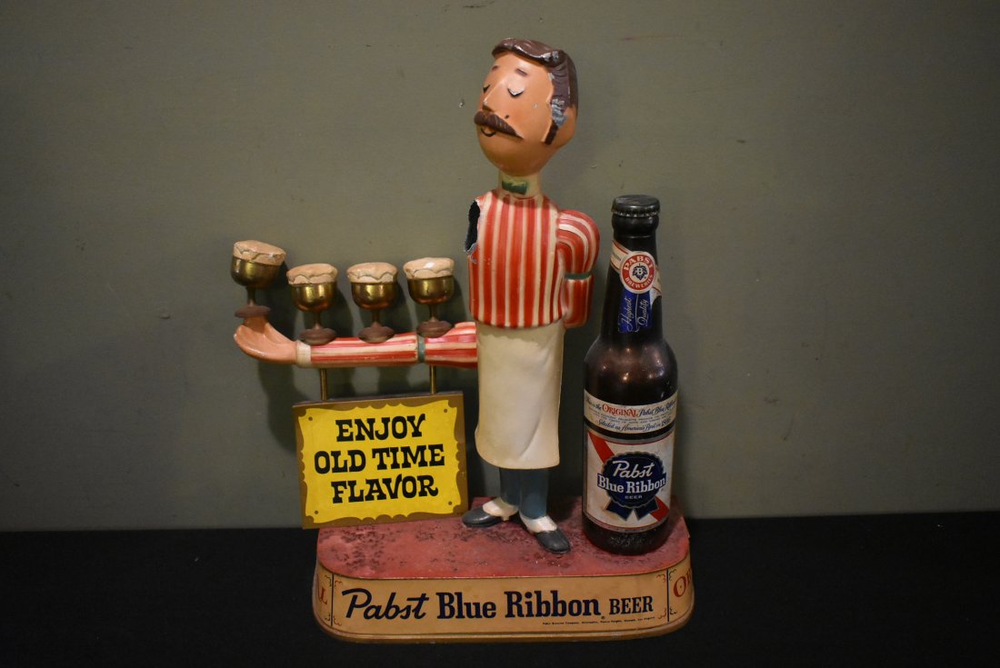 Vintage Pabst Blue Ribbon Metal Beerman Bartender: Vintage Metal Pabst Blue Ribbon Metal Beer Man, Bartender. His arm has broken off but is included.
