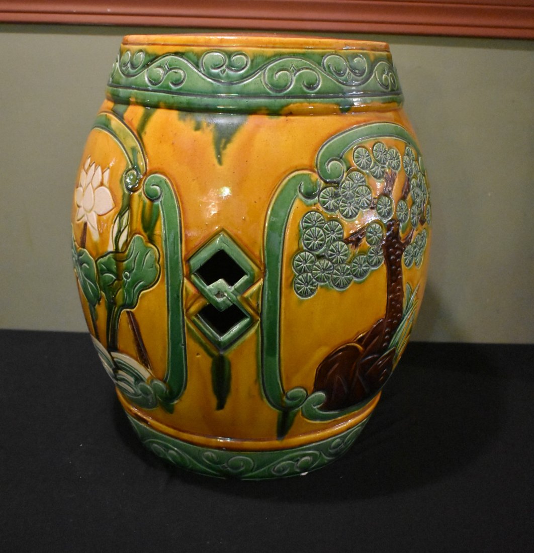 Large Pre-WWII Japan Majolica-Style Plant Stand: Large Pre-WWII Japan Majolica Style Plant Stand. It measures 19" tall.