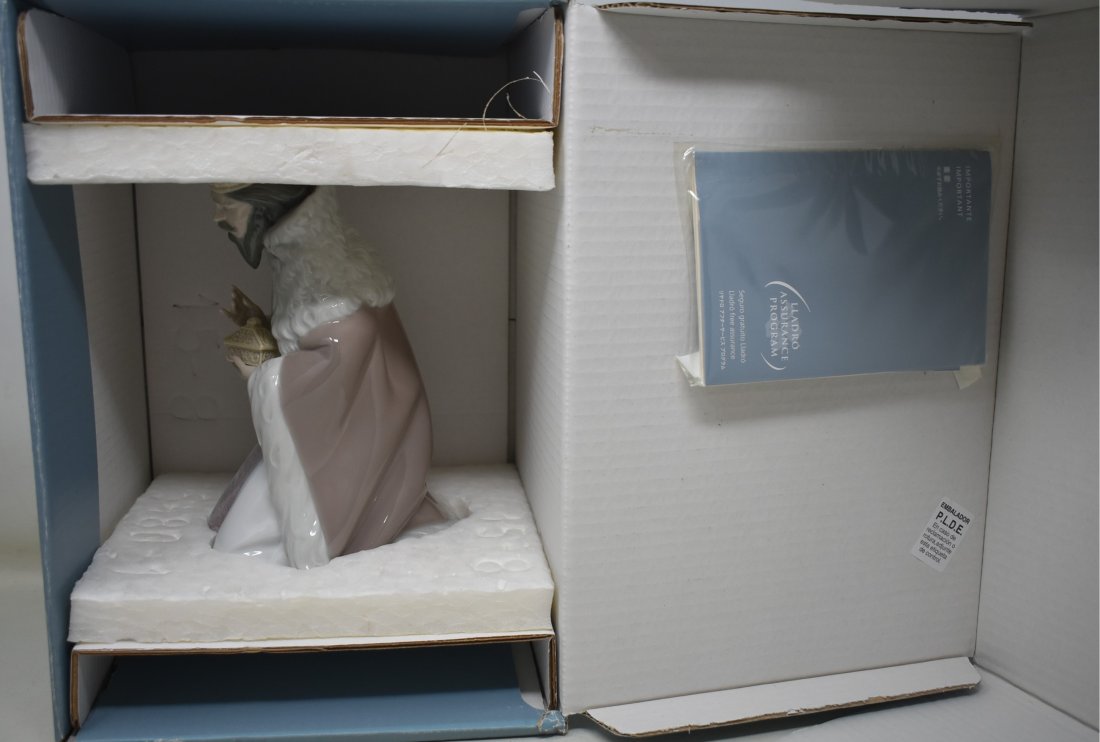 Lladro "King Gaspar" Mint in Box (1 of 4)