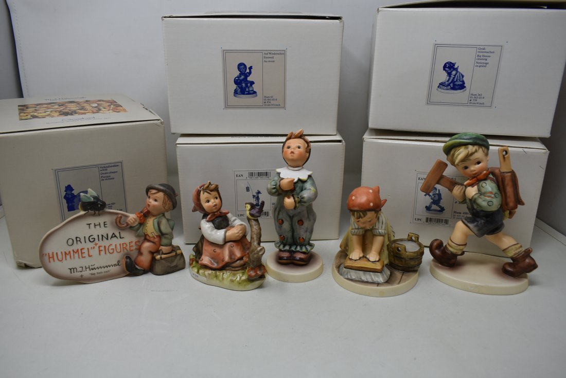 5 Hummel Figures EXC in Boxes (1 of 5)