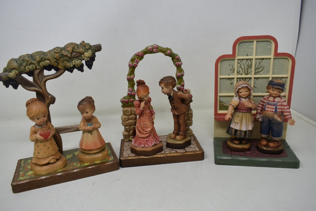 Lot of 9 Carved Anri- 6 Figures & 3 Scenes (1 of 7)