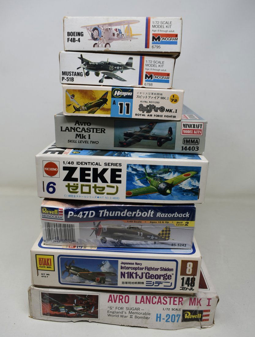 8 Vintage Aircraft Model Kits (1 of 4)