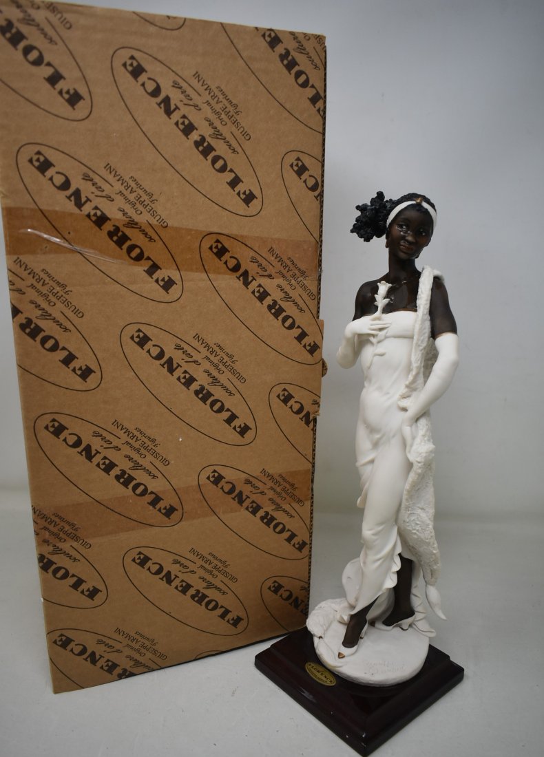 Giuseppe Armani "Young Black Lady" Figure in Box: Giuseppe Armani 14" "Young Black Lady", nice condition in box.