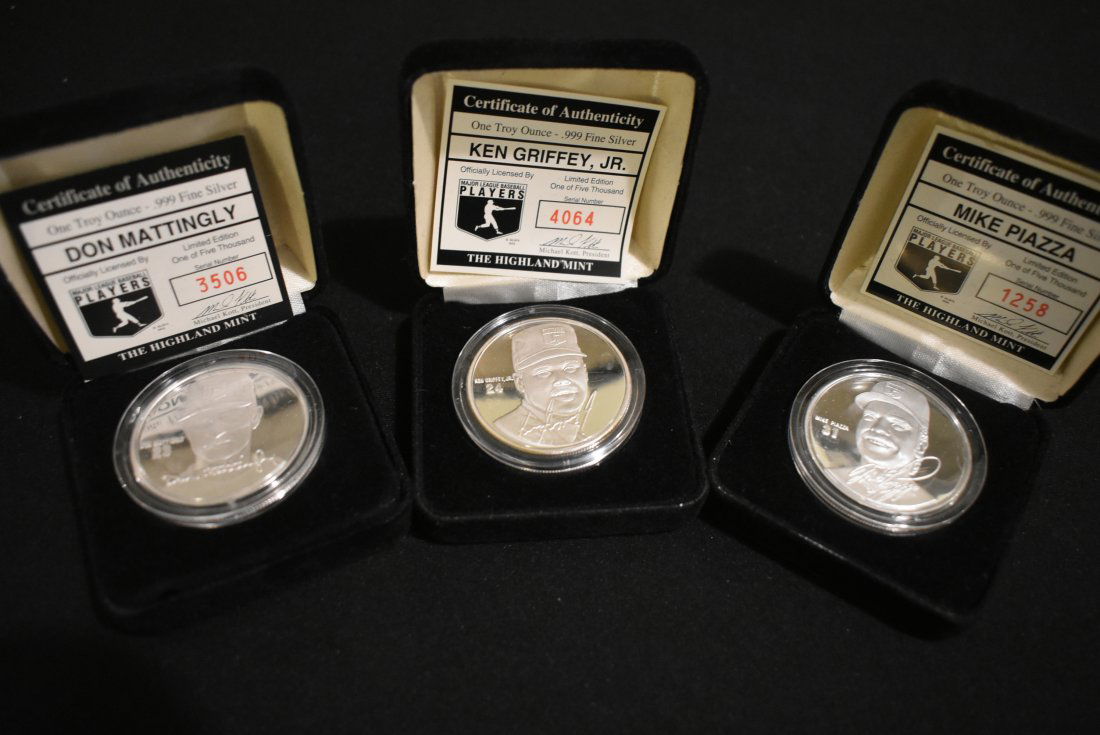 3 Highland Mint 1oz Silver Rounds Ken Griffey Jr, Mike Piazza, Don Mattingly (1 of 2)
