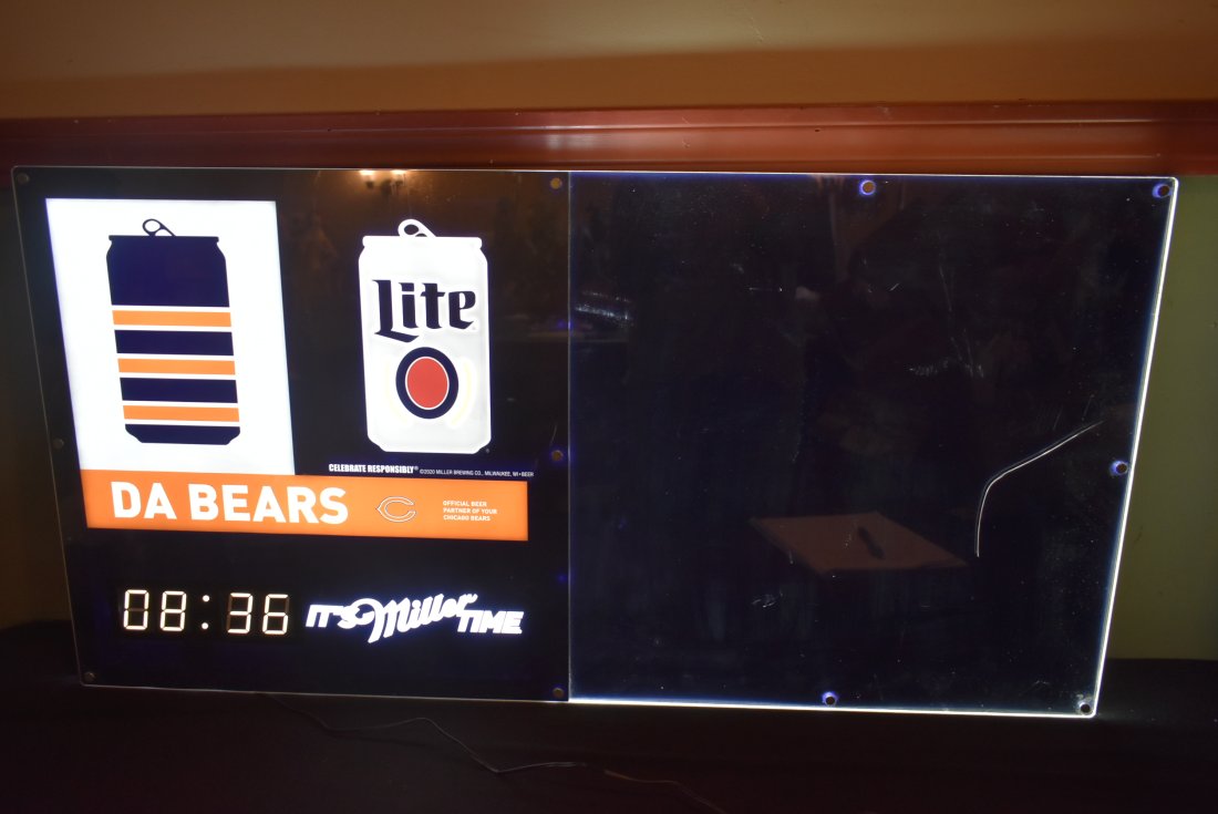 Chicago Bears Miller Lite LED Scoreboard Clock Sign/Light (1 of 6)