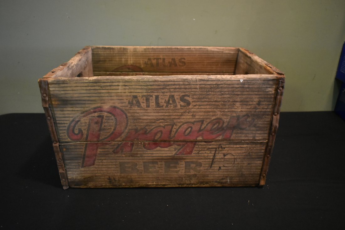 Atlas Prager Wood Beer Crate: Vintage Atlas Prager Wooden Beer Crate. The inside bottom has been lined with a piece of plywood added for support.