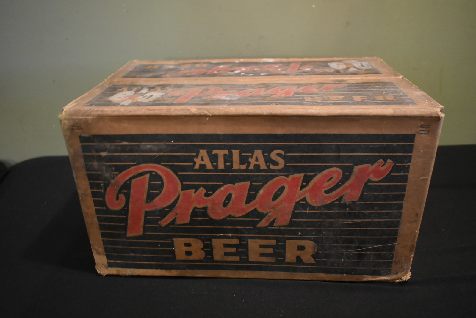 Vintage Atlas Prager Beer Cardboard Crate w 24 Bottles (1 of 6)