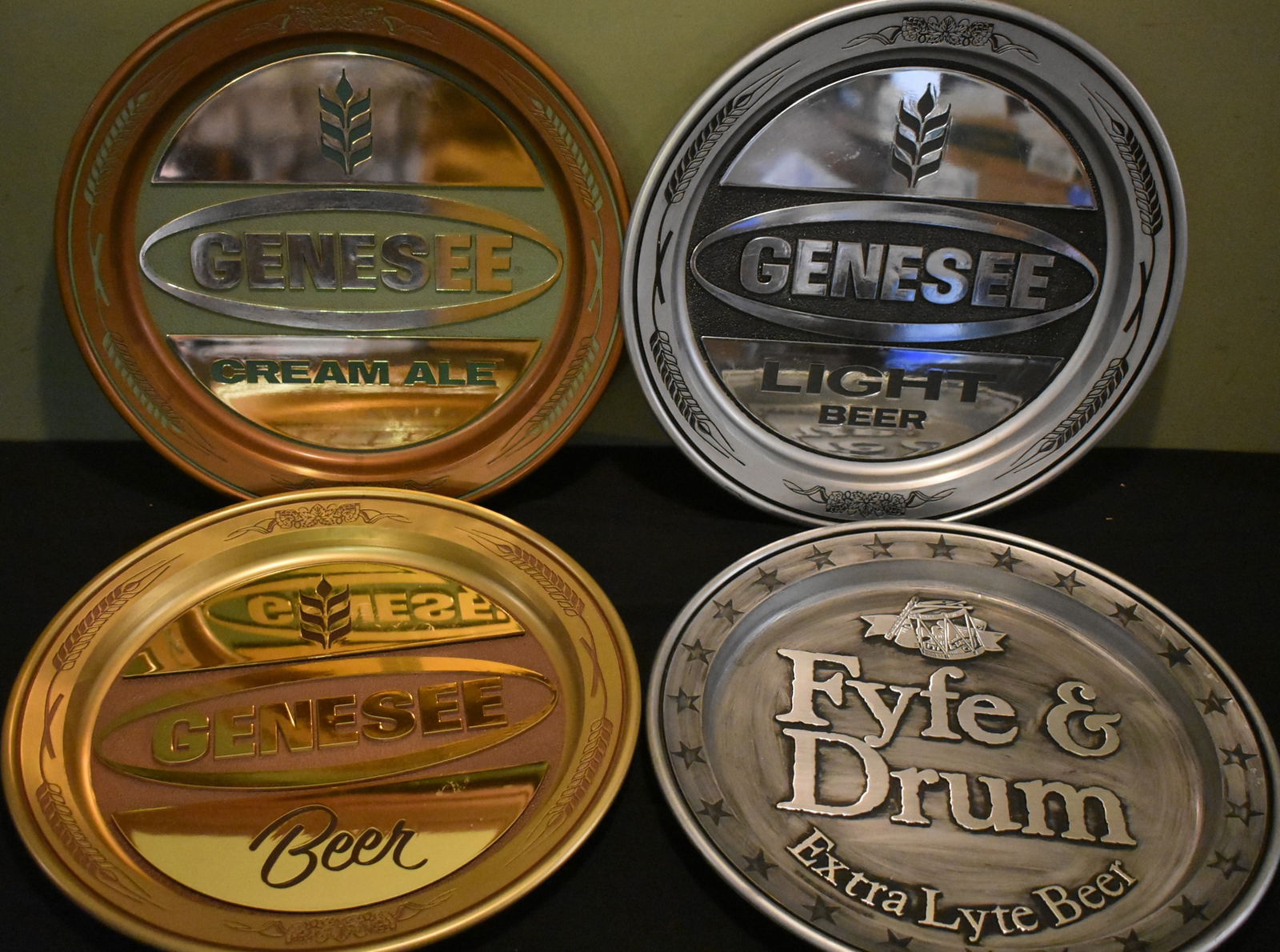 4 16" Beer Tray Style Signs Genese - Fyfe & Drum (1 of 4)