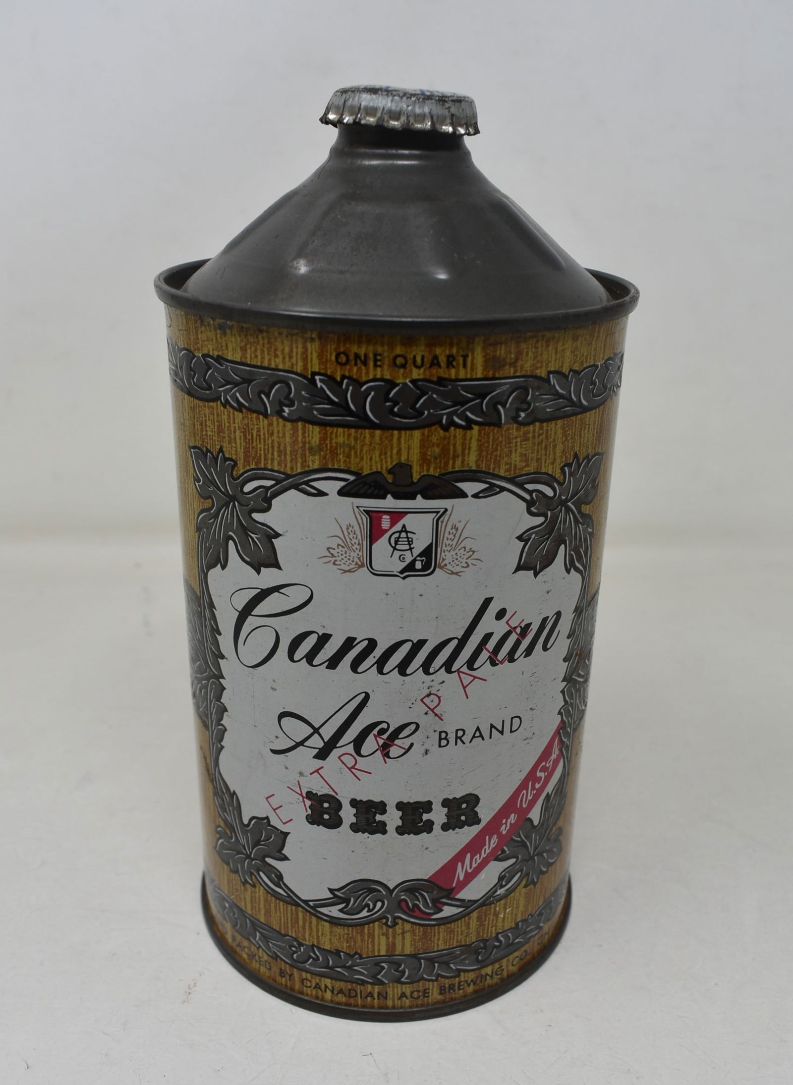 Canadian Ace Ale Beer One Quart Cone Top Can with Cap USBC 205-5 / 205-6 (1 of 7)