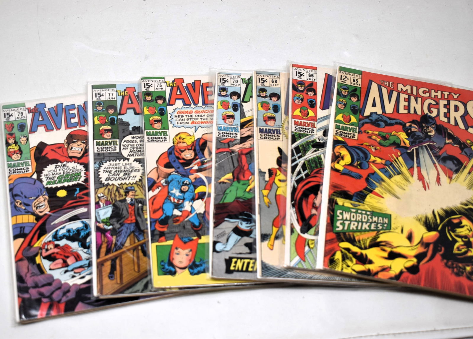 Avengers Comic Book Lot of 12 - 65-66 68-70 & 74-80 (1 of 9)