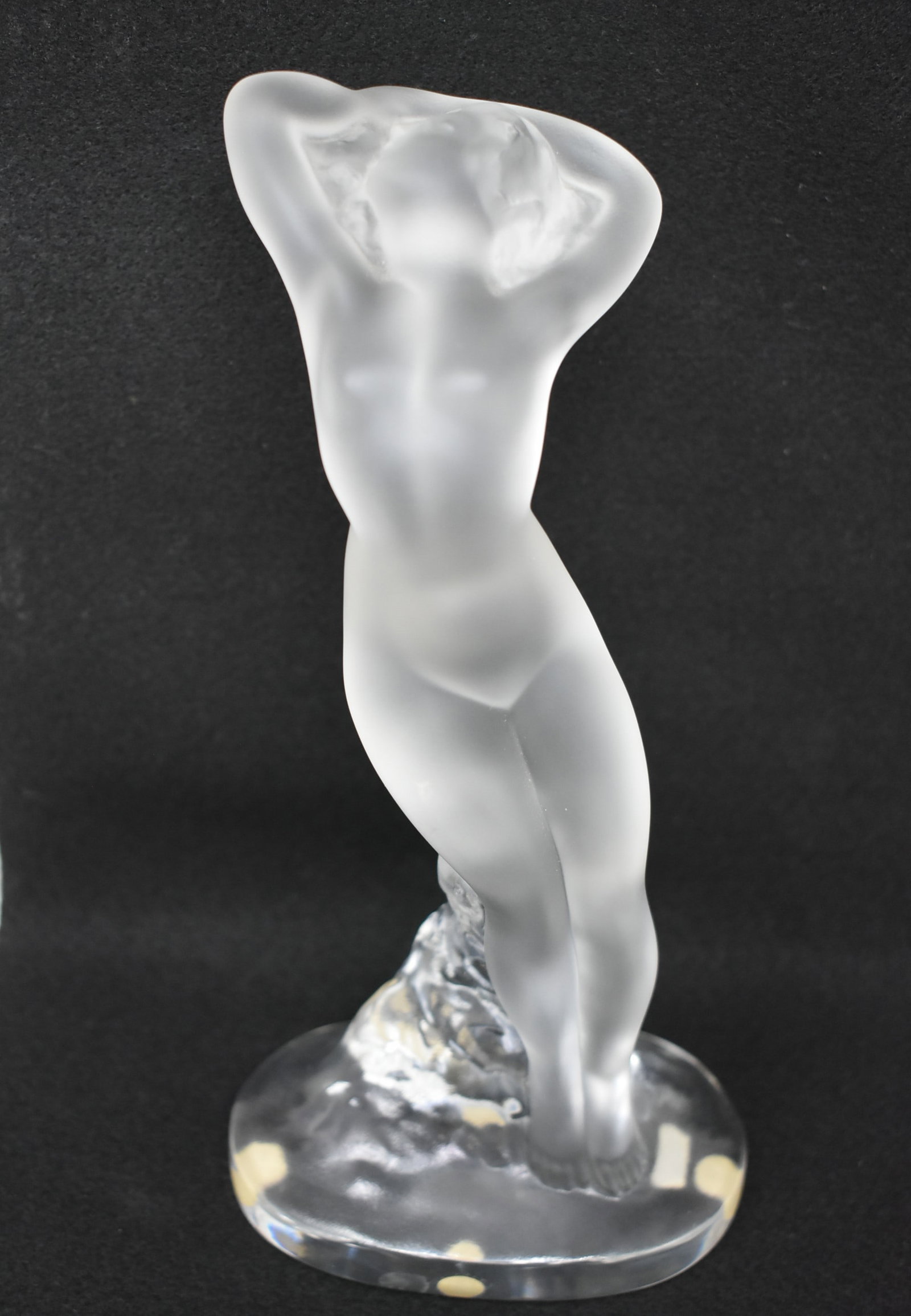 Lalique France Crystal "Nude Dancer" 9"Figure: Lalique France Crystal "Nude Dancer" 9" Nude Figures. In nice condition.