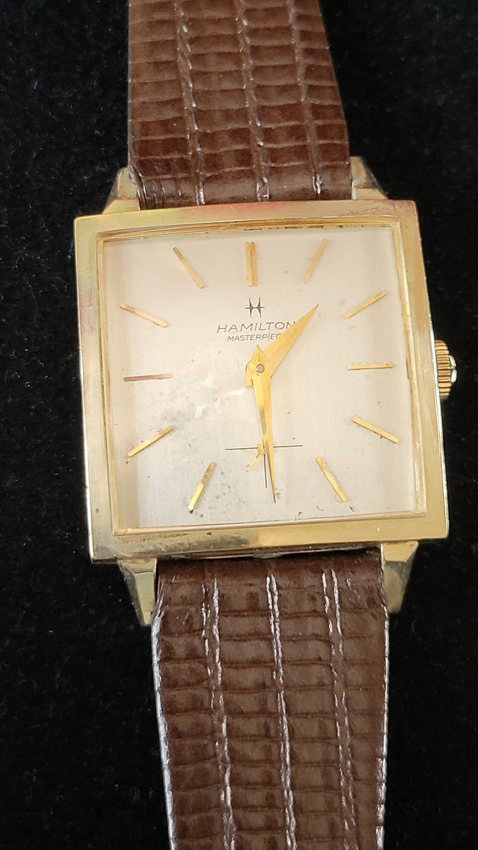 14K Gold Vintage Jumbo Size Hamilton Men's Watch: 14K Gold Vintage Men's Jumbo Size Hamilton Wristwatch with Second Hand. The case measures 1" x 1". It runs well